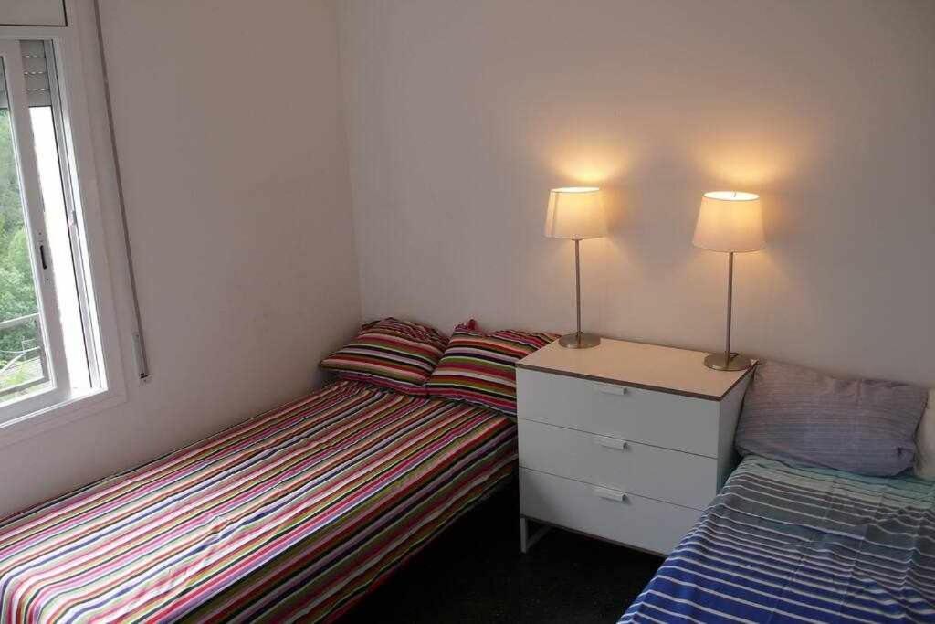 Apartamento Con Increibles Vistas Y Terraza Girona Bagian luar foto